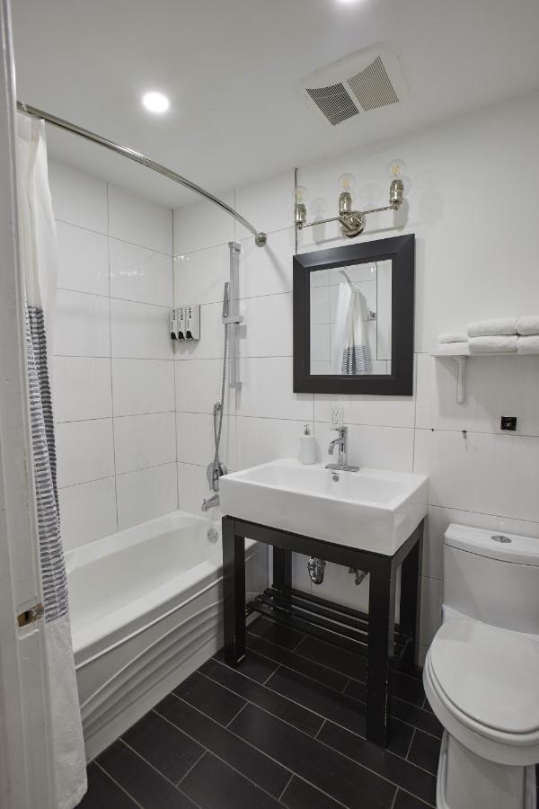 Hotel & Spa Carre Saint-Louis Montreal Exterior photo