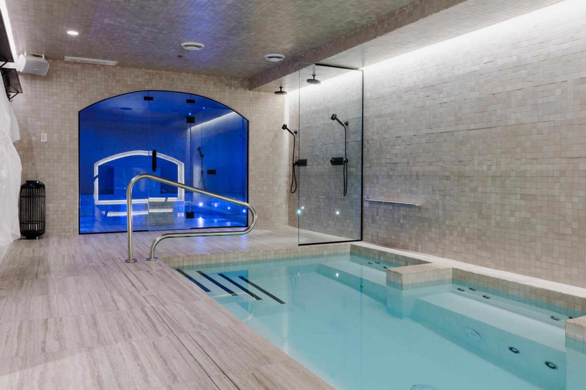 Hotel & Spa Carre Saint-Louis Montreal Exterior photo